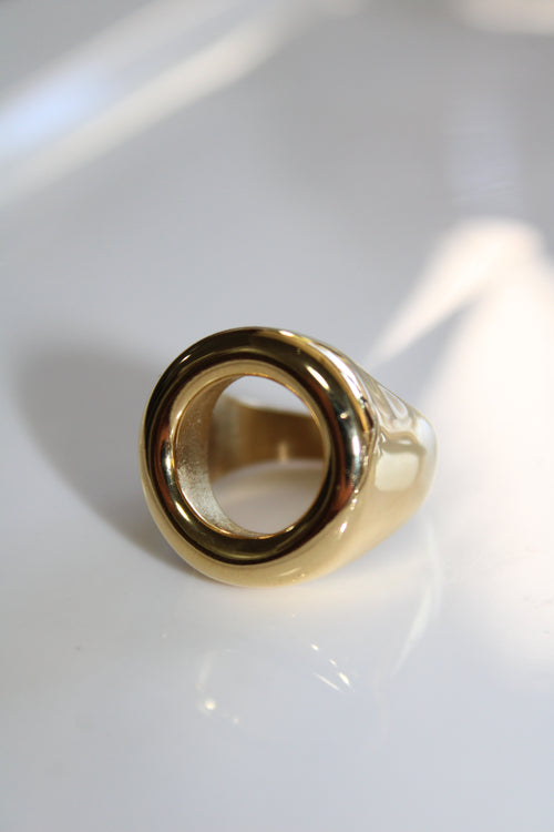 CIRCLE RING
