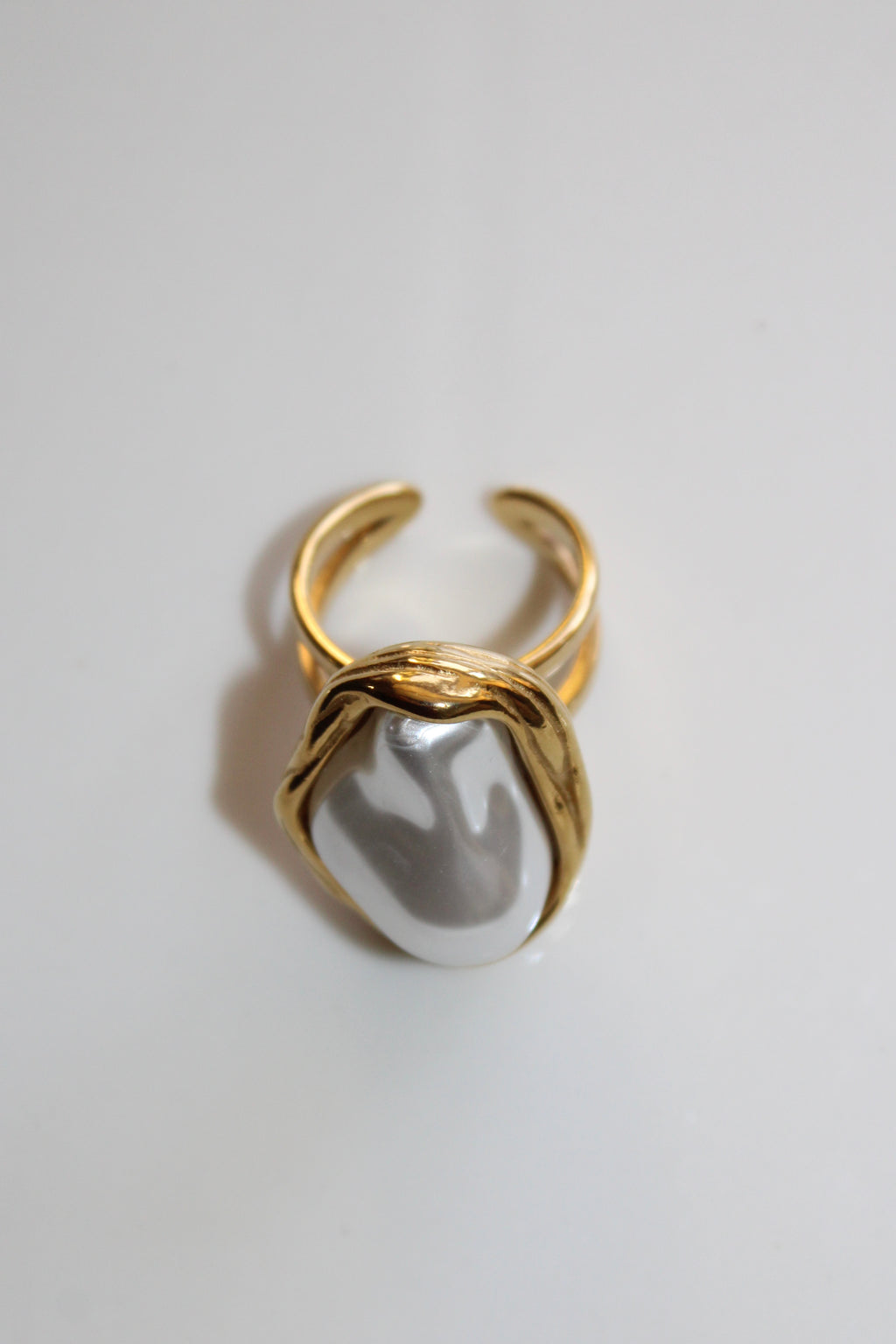 PEARL RING