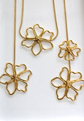 FLOWER NECKLACE