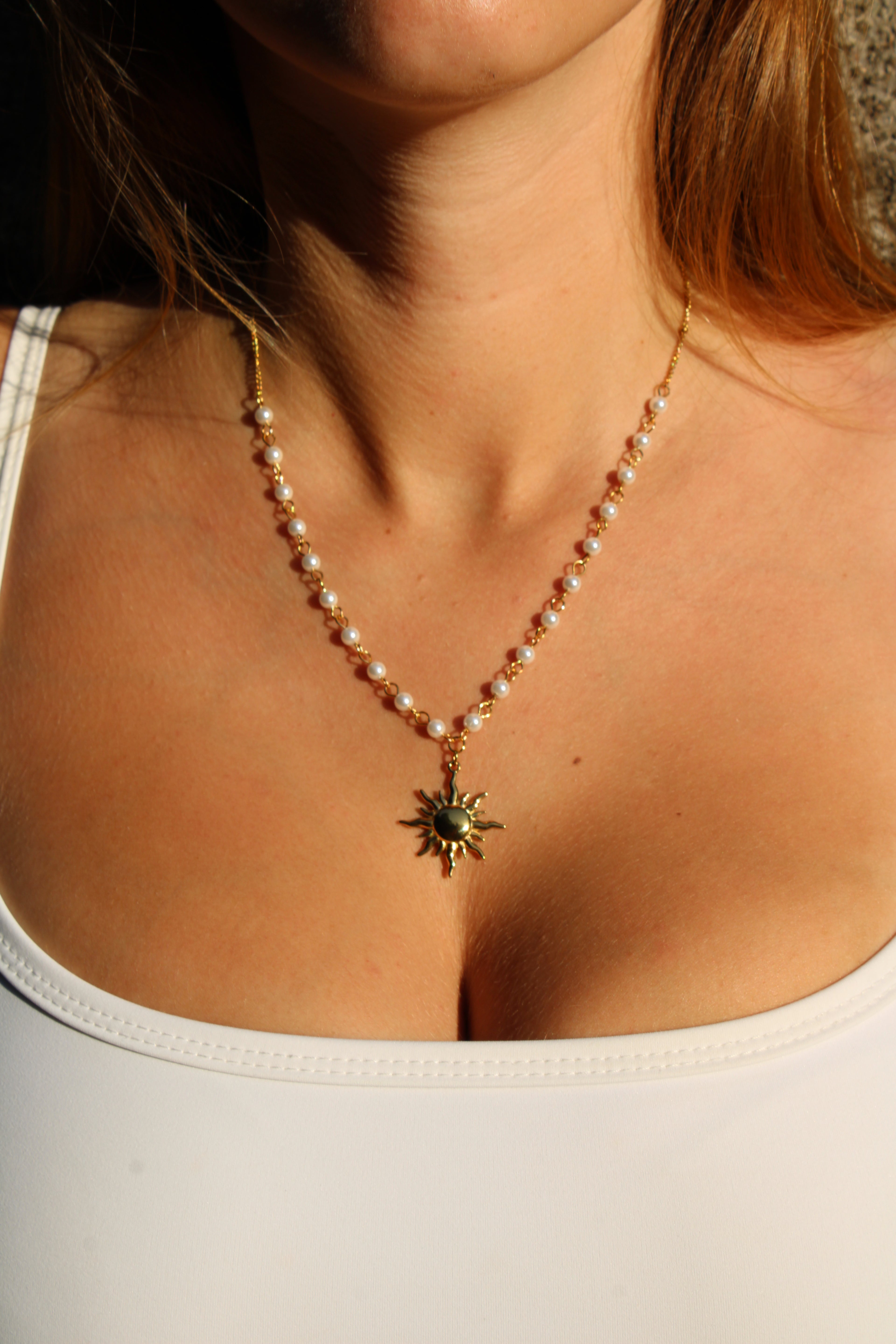 SUN NECKLACE