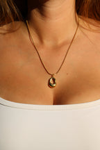 ARI NECKLACE