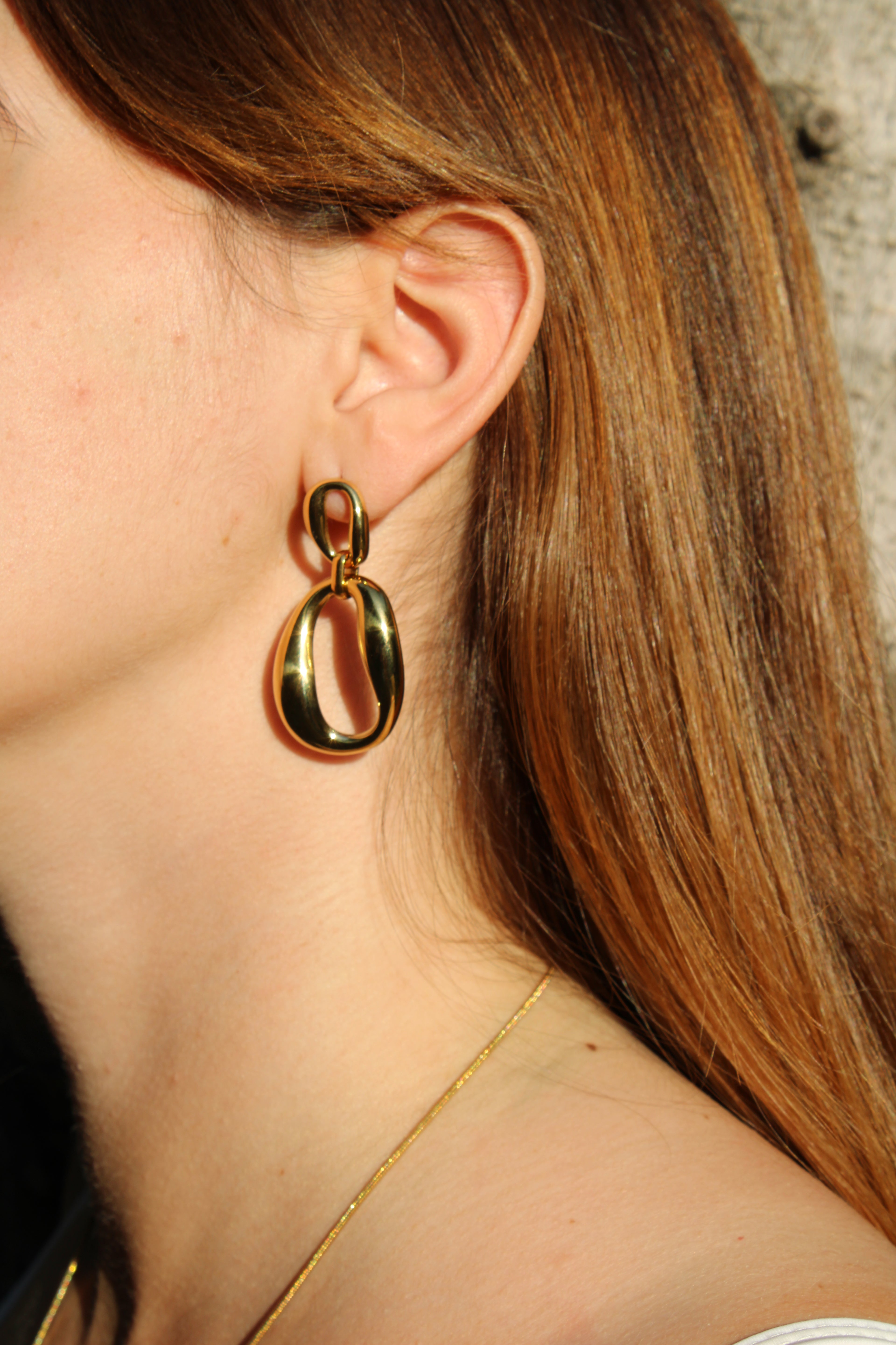 MOVE EARRINGS