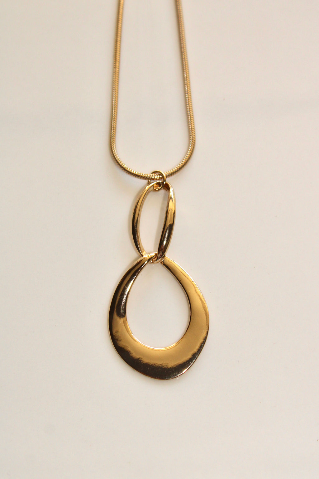 LUST NECKLACE