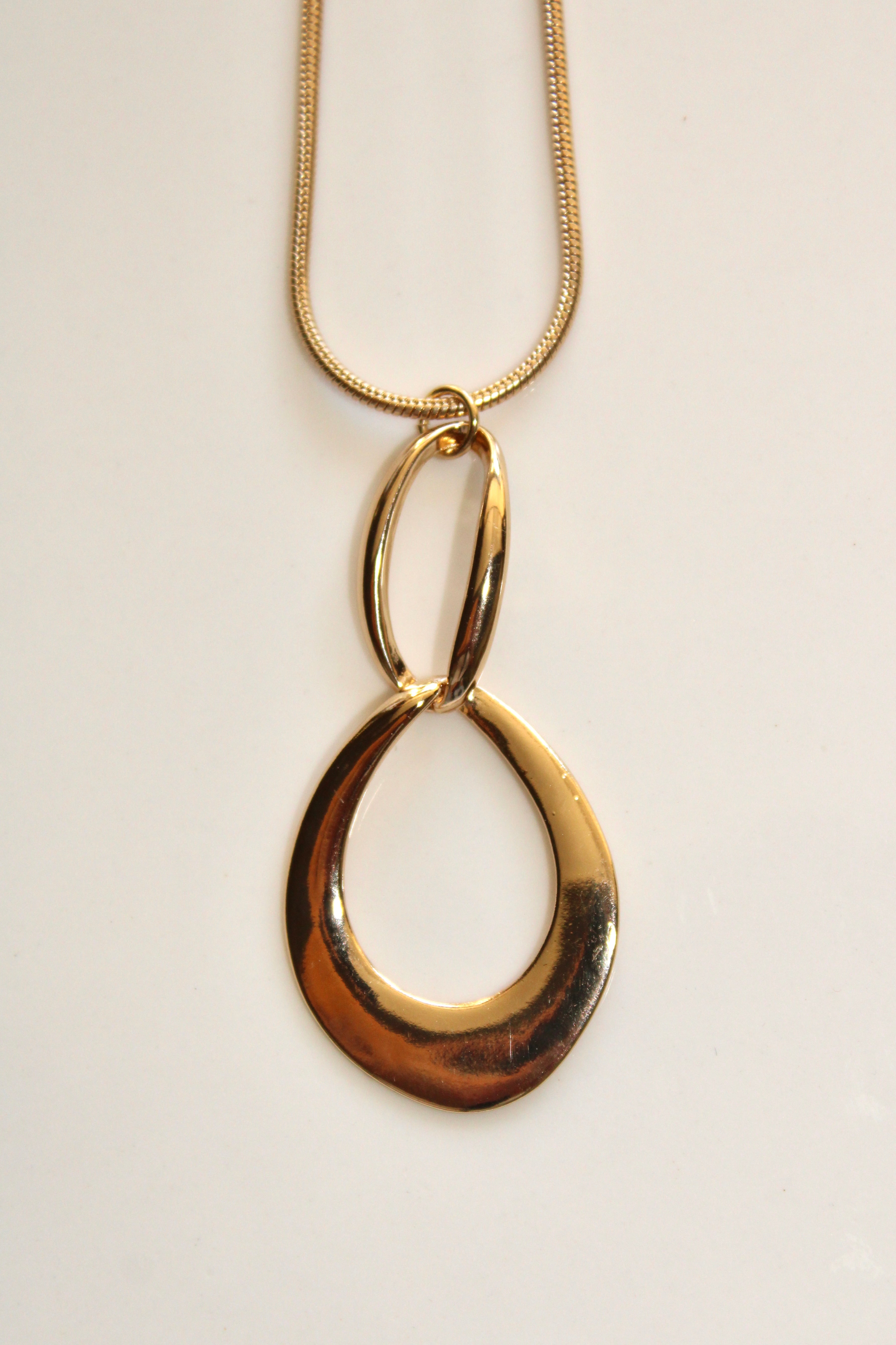 LUST NECKLACE